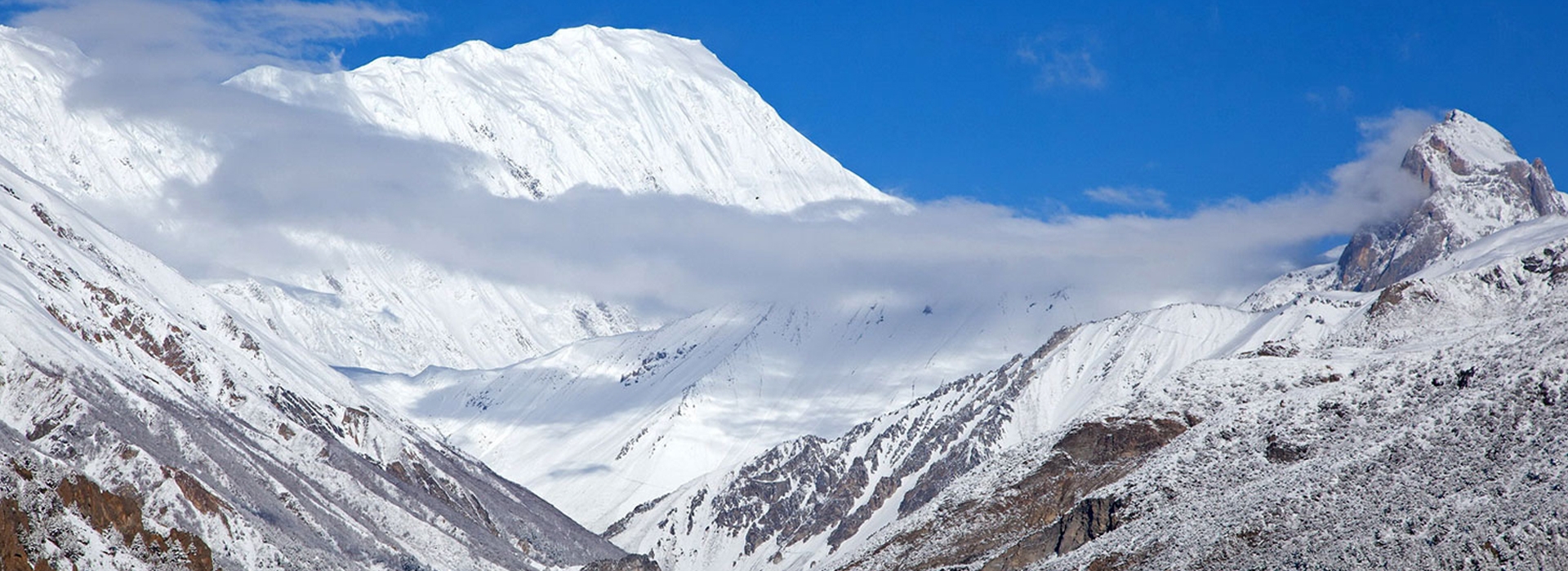 Nepal Manang Tilicho Lake Trek- World's Highest Lake