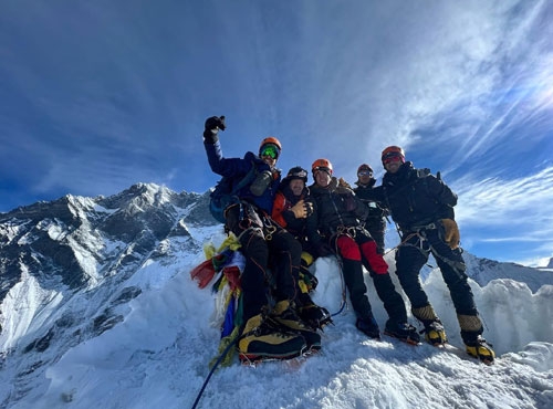 Lobuche Peak Climbing