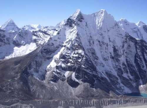 Pisang Peak Climbing